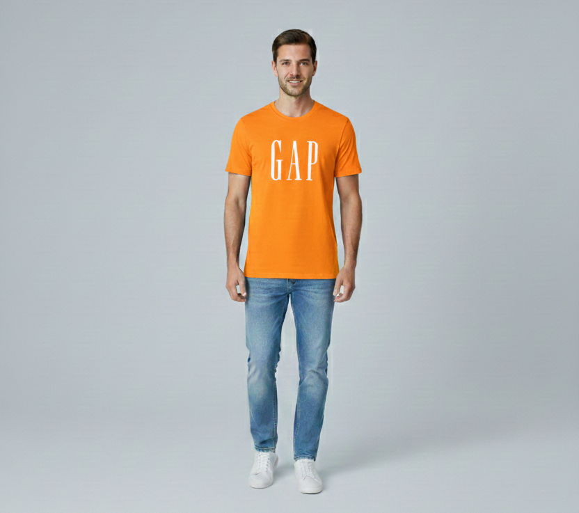 Turuncu GAP Detaylı Yetişkin T-shirt